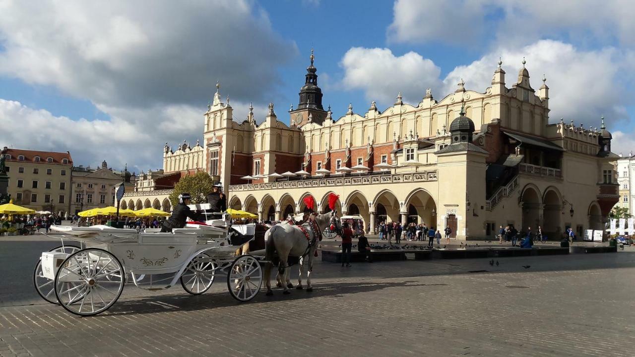 Goldstar Luxury Old Town Krakow Apartment Exteriör bild